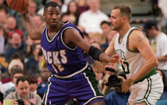 ‘In the 90s, there was a tougher game’ with ‘less whistling’, says Boston Celtics HoFer Dino Radja